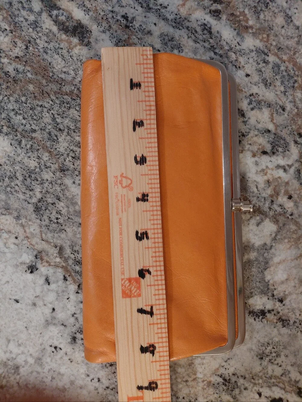 HOBO lauren clutch